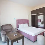 Cosy Studio - Low Floor - Fully Equipped