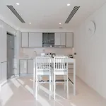 Luxfolio Retreats - Beautiful Full Sea & Palm View