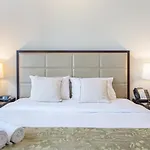 Sophisticated Studio In The Address Residences Dubai Marina By Deluxe Holiday Homes