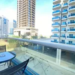Durrani Homes - 1Br Luxurious Apartment
