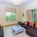 Spacious 3 Bed Room Apartment - Palm Jumeirah Dubai