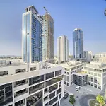Beautiful 2 Bedroom Apartment In J8
