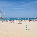 Beautifully Furnished 1Br-Dubai Eye View And Private Beach Access