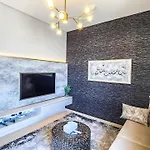 Stay By Latinem Luxury 1Br Holiday Home Cvr A2810 Near Burj Khalifa