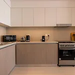 Apartment With Burj Khalifa And Water View In Creek Harbour