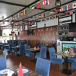 Manhattan Avenue Hotel