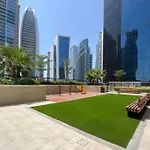 Luxury 1 Bedroom Apartment With Spectacular Burj And Canal Views