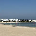 Luxury Living W Private Beach And Burj Alarab View