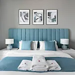 Stonetree - Cozy Furnished Studio In Icon 2