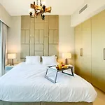 Beautiful Apartment By Dubai Mall 161Br-2