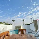 Al Wahid Holiday Homes