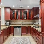 Guestready - Lux Apt In Downtown Dubai