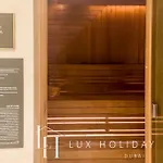 Lux Iconic Views At The Palm Tower Suite 2
