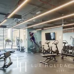 Lux Contemporary Suite With Full Marina View 6