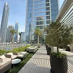 Panoramic Full Fountain,Opera& Burj Sky View 4Br Apt