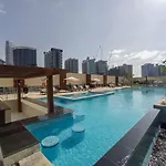 Beautifully Designed 3Br With Canal Views In Business Bay