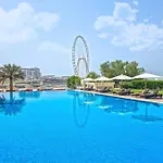 Lux Home With Direct Beach Access In Al Bateen