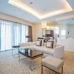 Homesgetaway - Amazing Location 1Br At Dubai Mall Residences