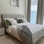 Luxury Skyline Apt Burj Khalifa