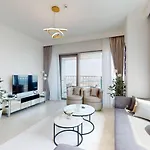 Apartment With 2 Bedroom In Financial Center Rd 109 - Dubai