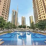 The Boulevard Suite Luxury Near Burj Khalifa