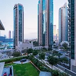 1Br In 29 Boulevard Tower 2