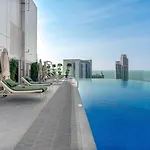 Livbnb - Sea And Marina View, Steps To Marina Walk