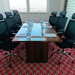 Emirates Grand Aparthotel