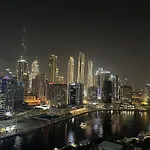 Binghatti Canal With Private Jacuzzi Burj Khalifa View Kings