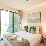 High Floor Apartment With Partial Burj Khalifa View