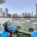 Stylish 1Br Apartment With Canal Views In Business Bay