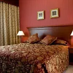 Gillani Hotel Apartments