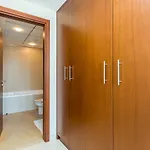 Standpoint In Downtown By Deluxe Holiday Homes