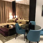 Damac Upper Crest In Downtown Holiday Homes