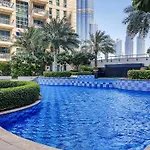 Standpoint In Downtown By Deluxe Holiday Homes