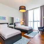 Dhh - 3 Beds 2Nd Floor City Walk Building 10