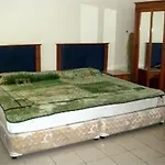 Al Hina Hotel Apartments