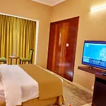 Grand Square Hotel