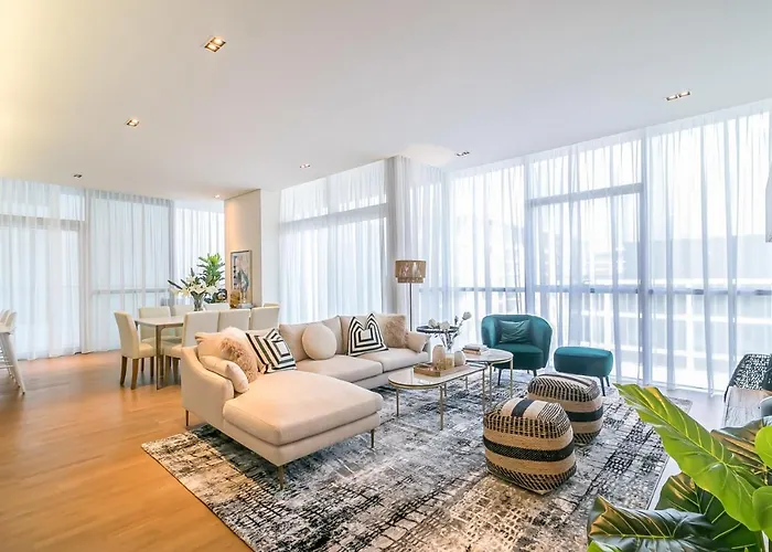 Dhh - Fabulous Stay Premium 3 Beds, City Walk B16