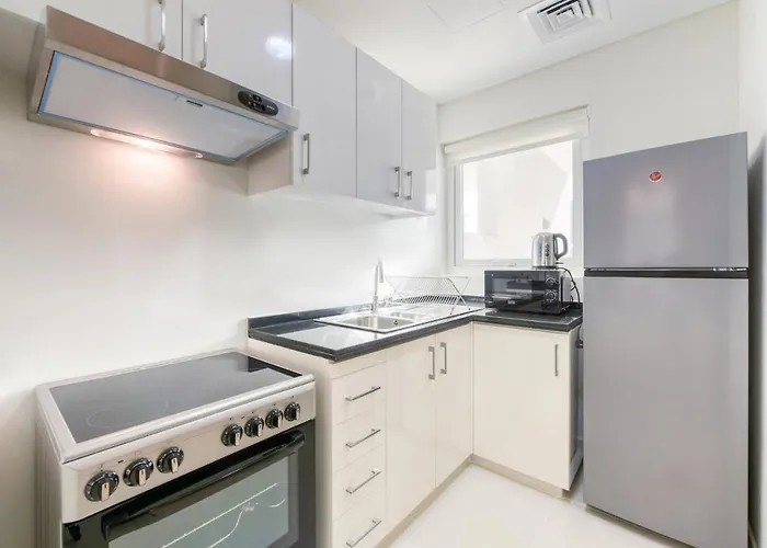 Charismatic 3Br Townhouse At Damac Hills 2 Dubailand By Deluxe Holiday Homes