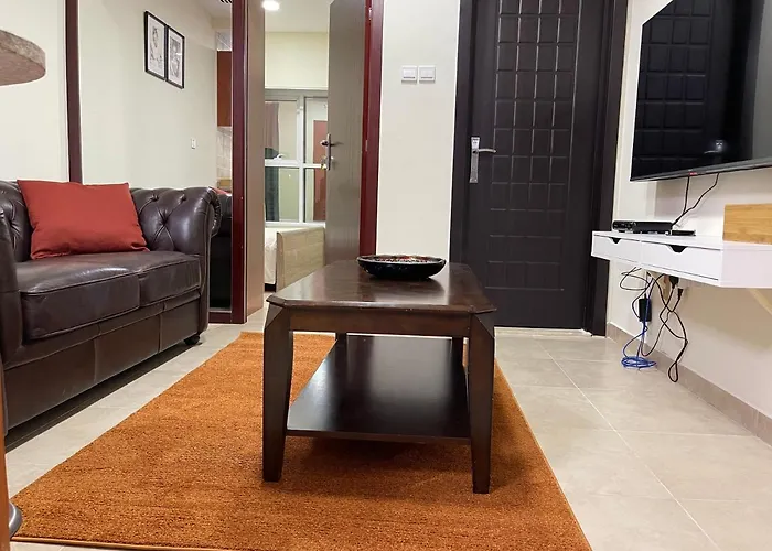 Near MetroCozy & Comfy 1Br Apartment In Jlt