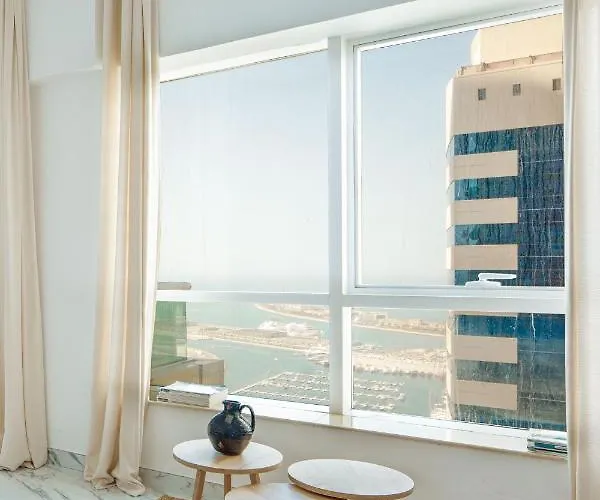 3 Bedroom Apartment In The Heart Of Dubai Marina