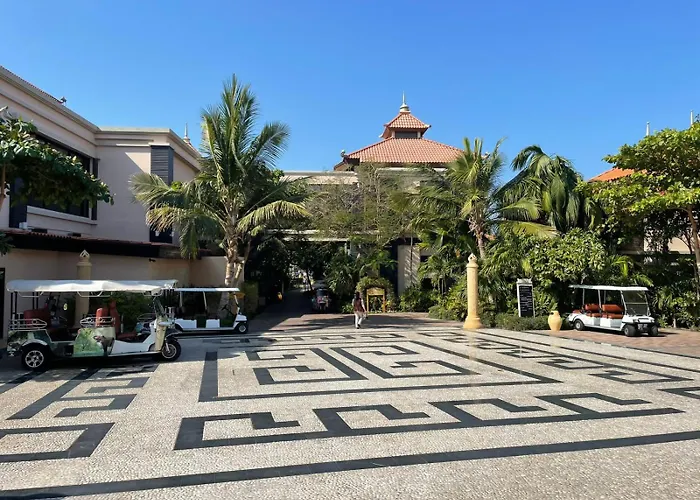 Luxurious 2 Bedroom Apartment In Anantara Hotel And Residences