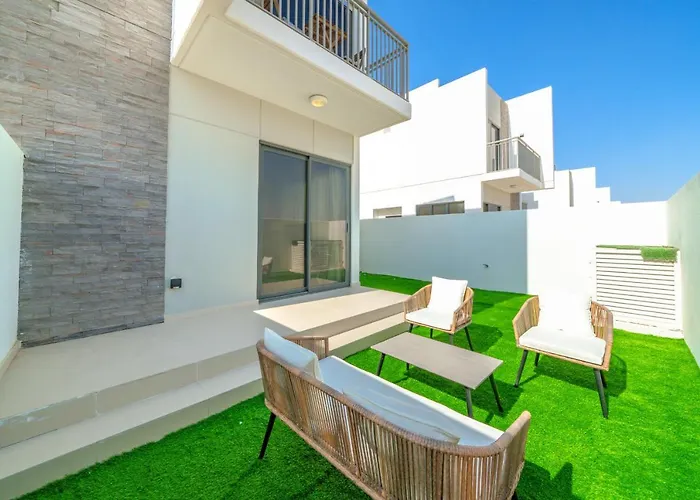 DAMAC Hills 2 Primrose Villa - 3BR
