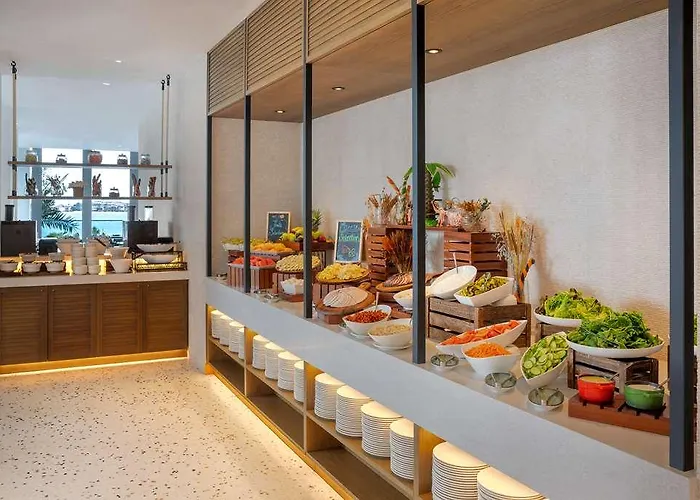 Radisson Beach Resort Palm Jumeirah