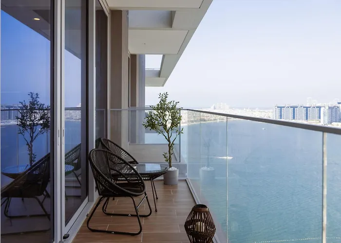 Beachfront Elegant 2Bd Condo With Breathtaking Views -15Ab01