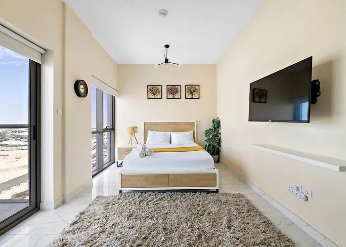 Chic Urban Escape At Studio Mag 422