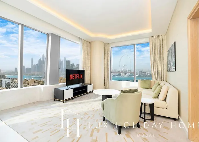 Lux Iconic Views At The Palm Tower Suite 2