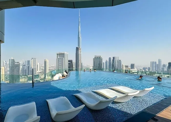 High Floor 2 Bedroom Gem - Burj Khalifa Views