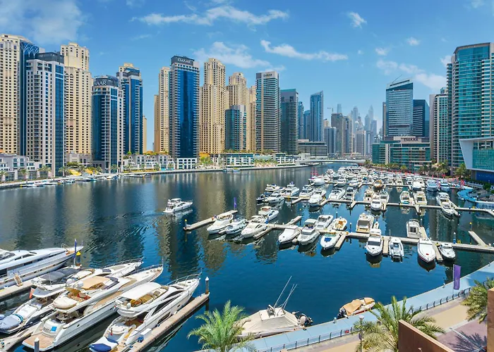 Savis Homes- Modern & Stylish Marina View